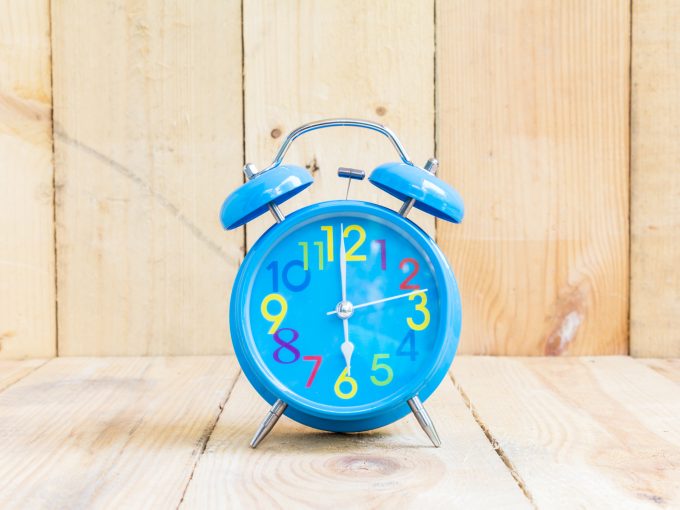 18時　時計